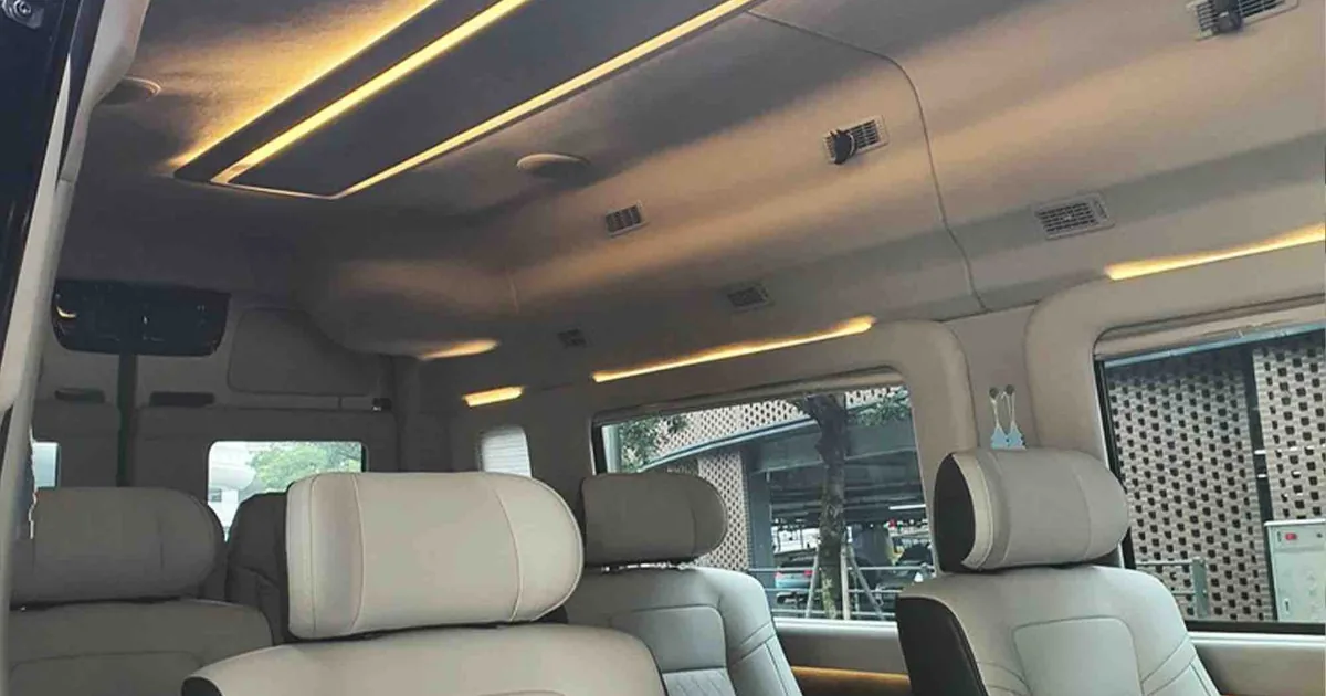 Leather seats inside a private transfer van from Incheon Airport to Seoul